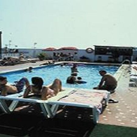 Continental Hotel Calella Kültér fotó